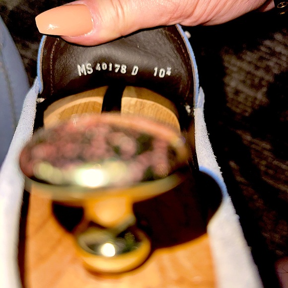 Salvatore Ferragamo baby blue suede drivers - Picture 6 of 12